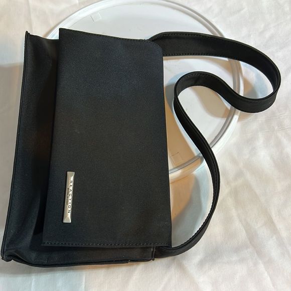 Reaction Kenneth Cole Small Handbag - Picture 2 of 14